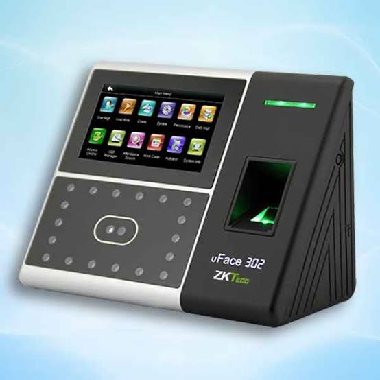 دستگاه حضور و غیاب Uface302 بهمراه نرم افزار رایگان نسخه پایه